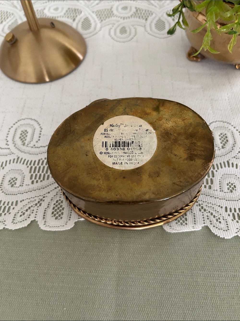 Vintage Hosley  Brass Planter Small made in India H 2.5 in Diameter 4.5 in. - Picture 5 of 8